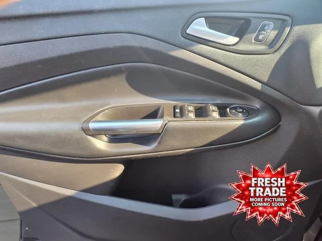 Used 2018 Gray Ford SEL image 17