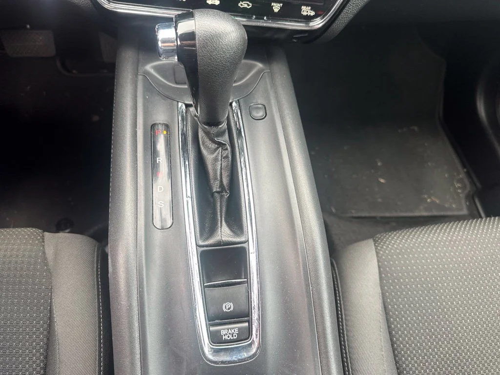 Used 2019 Midnight Amethyst Metallic Honda EX image 23