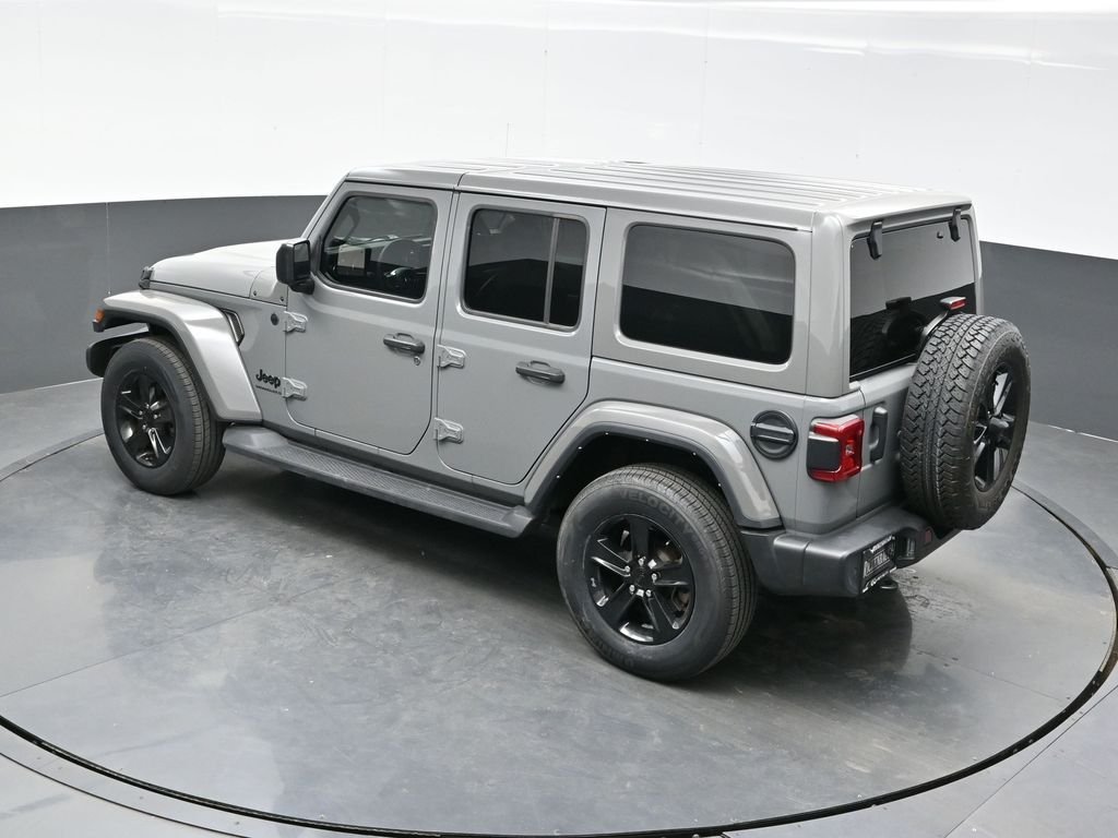 Used 2023 Gray Jeep Altitude image 41