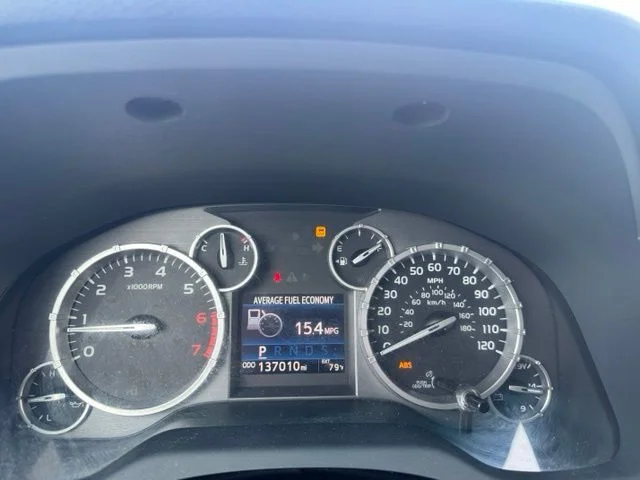 Used 2015 Black Toyota SR5 image 23