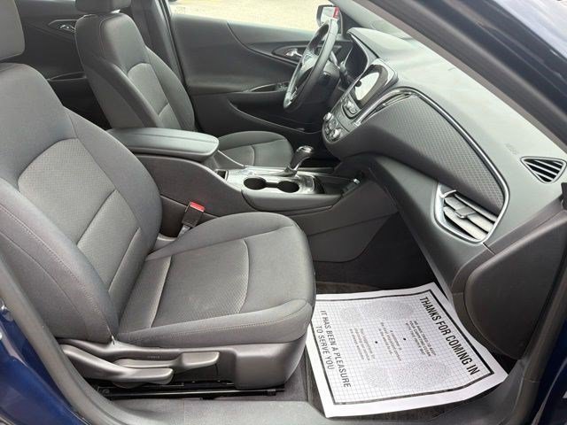 Used 2017 Blue Velvet Metallic Chevrolet LT image 20
