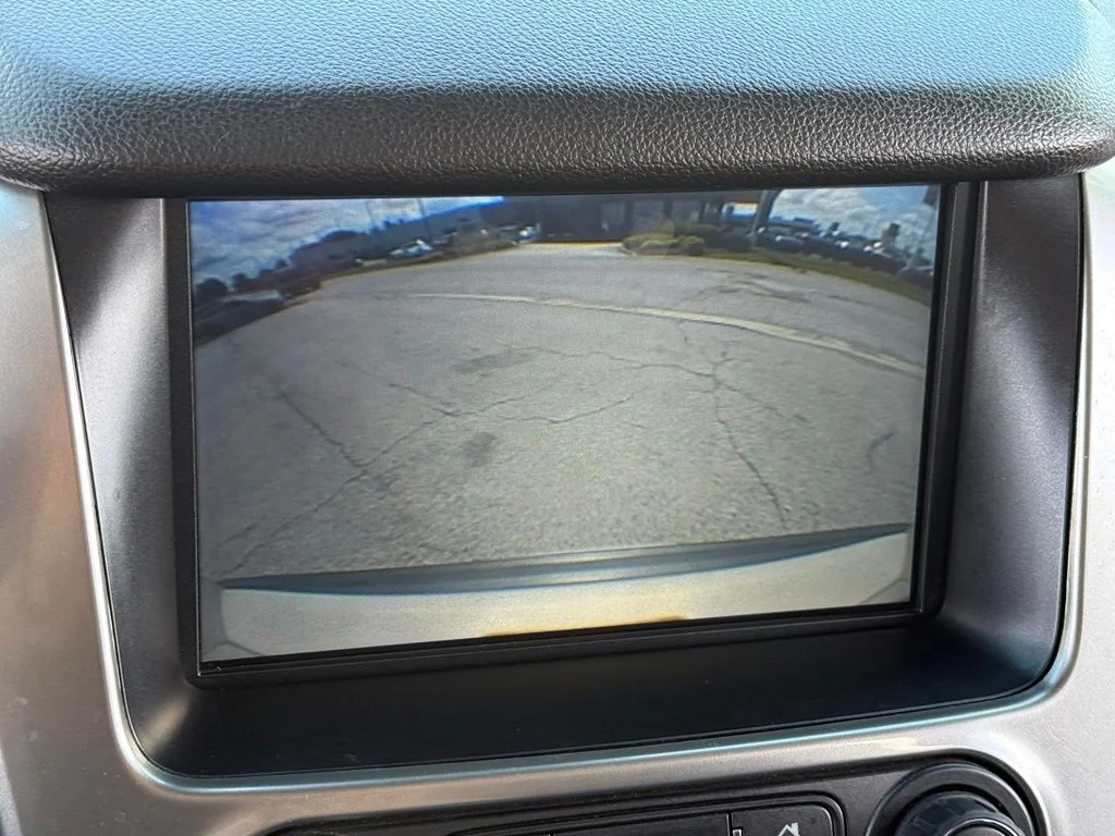 Used 2015 Gold Chevrolet LT image 19