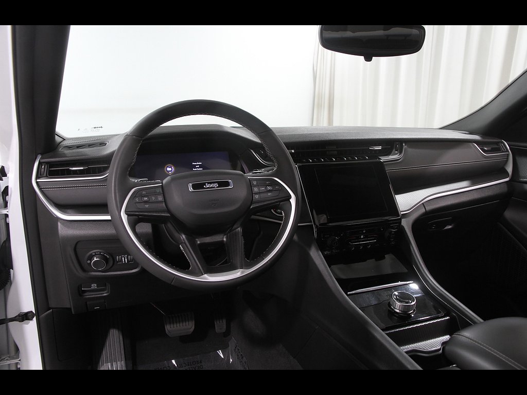 2024 Jeep Grand Cherokee L Altitude - Photo 6