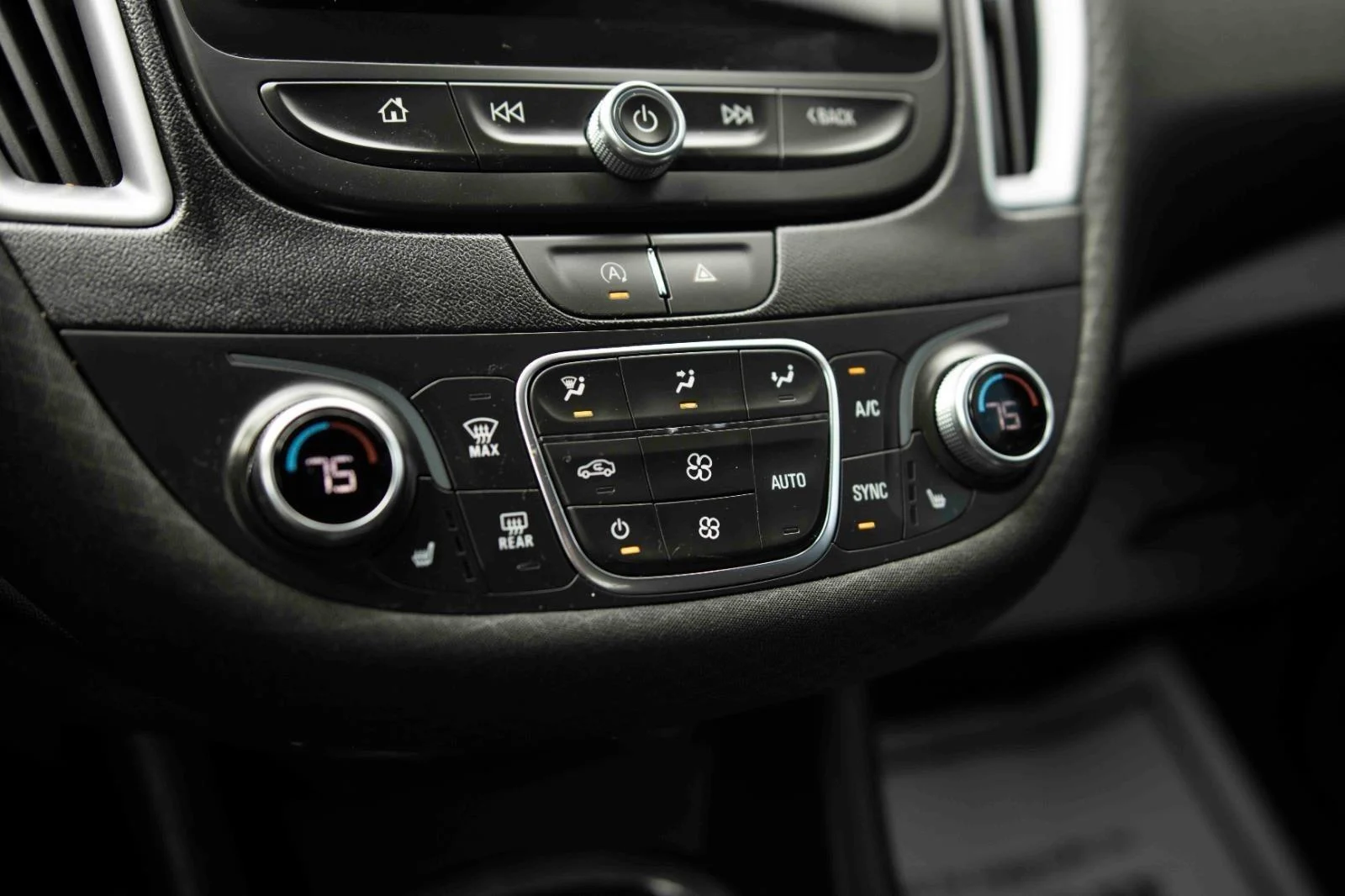 2023 Chevrolet Malibu 1LT - Photo 9