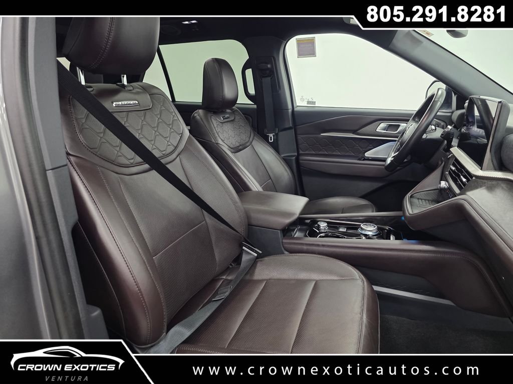 Used 2025 Gray Ford Platinum image 13