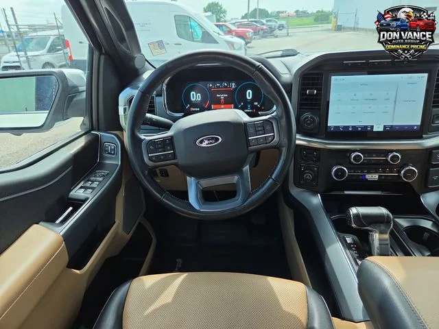 Used 2023 White Ford Lariat image 13