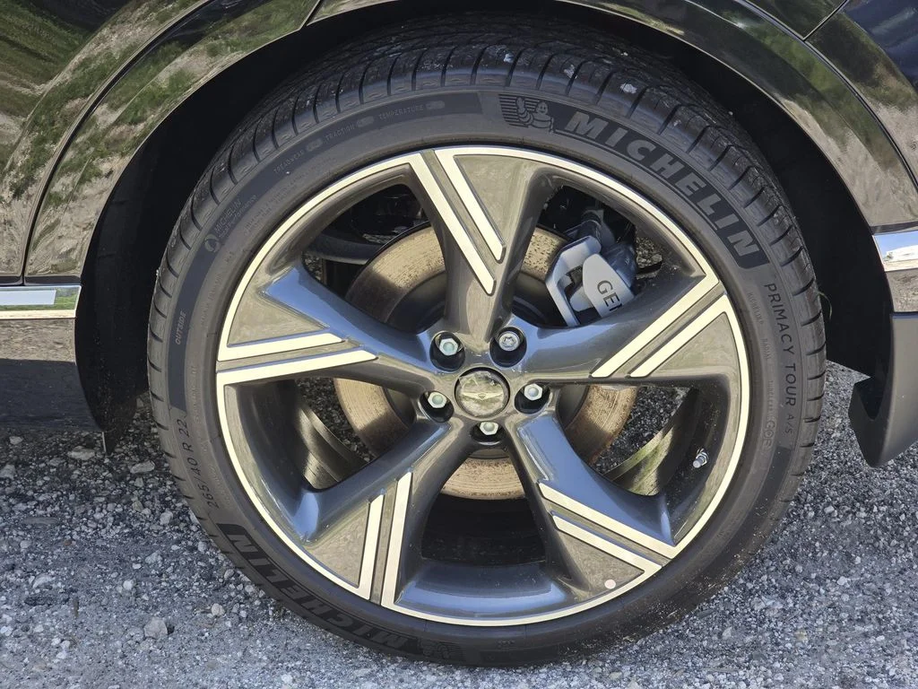 New 2026 Black Genesis 3.5T Prestige image 5