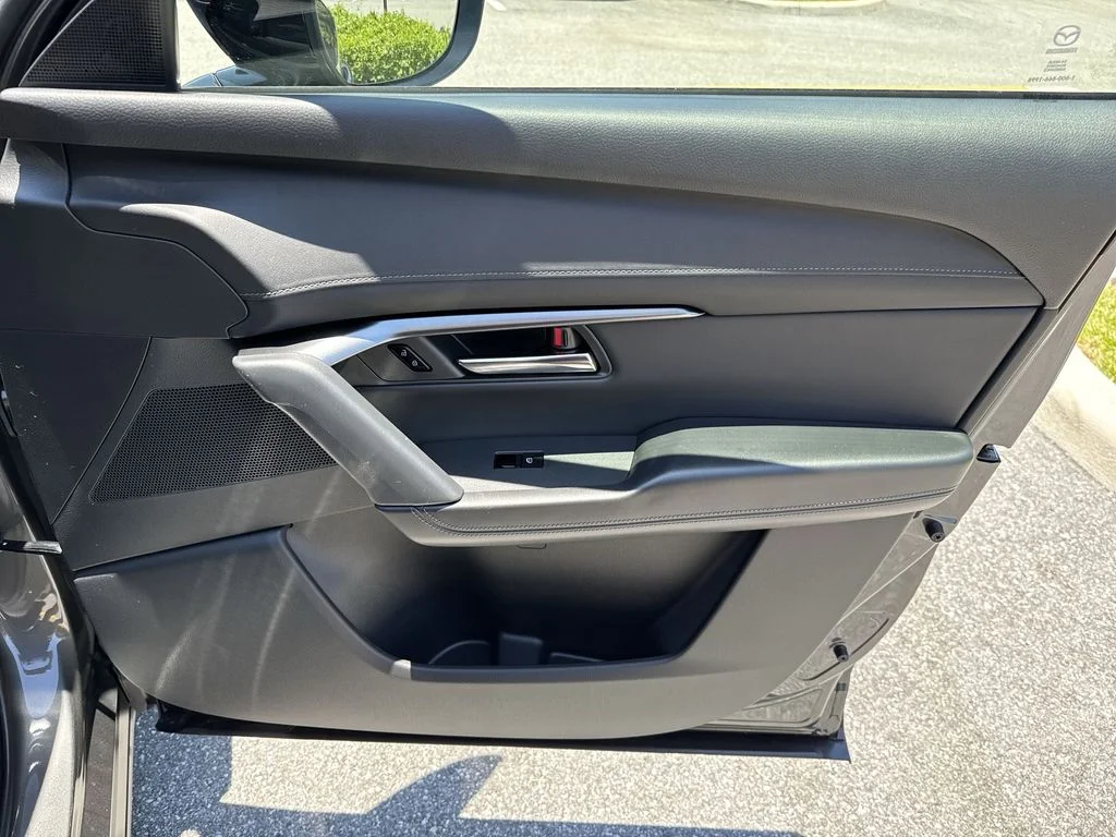 New 2026 Machine Gray Metallic Mazda 2.5 S Select AWD image 43