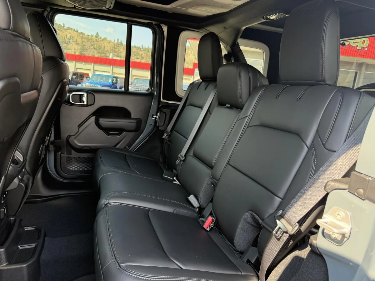 New 2026 Dark blue Jeep Willys 392 image 17
