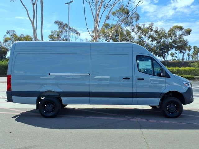 New 2026 Gray Mercedes-Benz Cargo 170 WB image 22