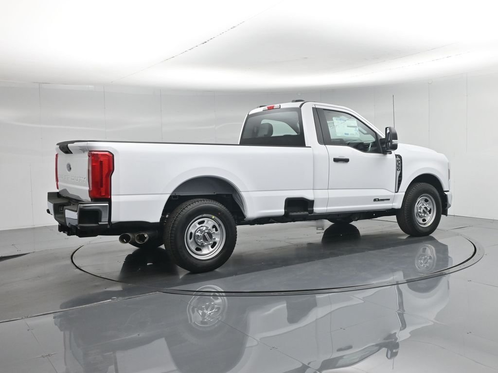 New 2026 Oxford White Ford XL image 22
