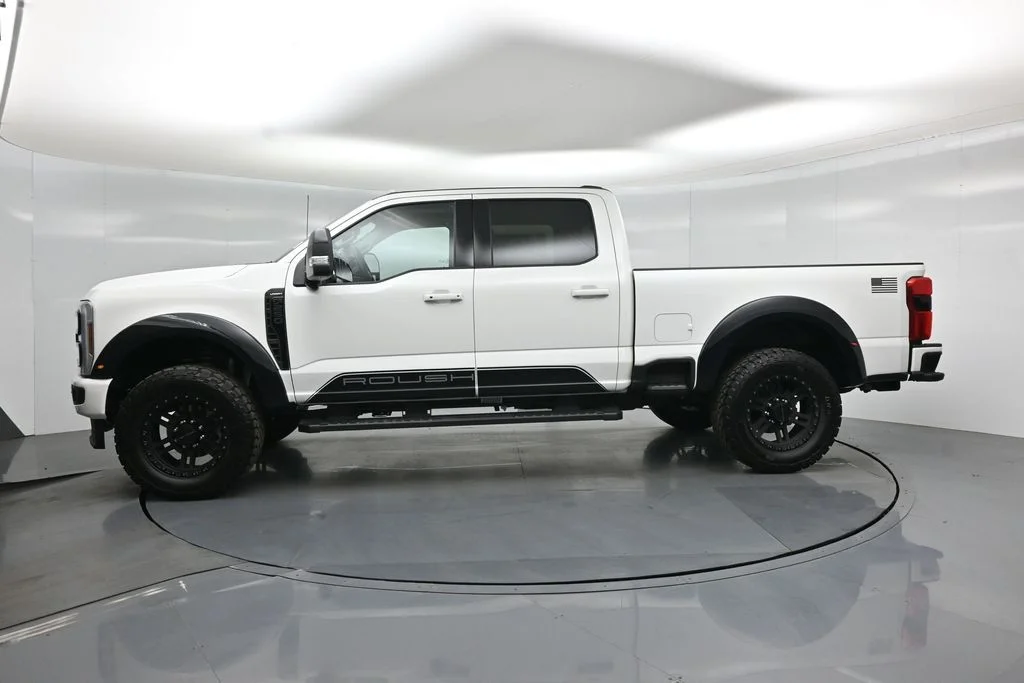 New 2026 Star White Metallic Tri-Coat Ford Lariat image 28