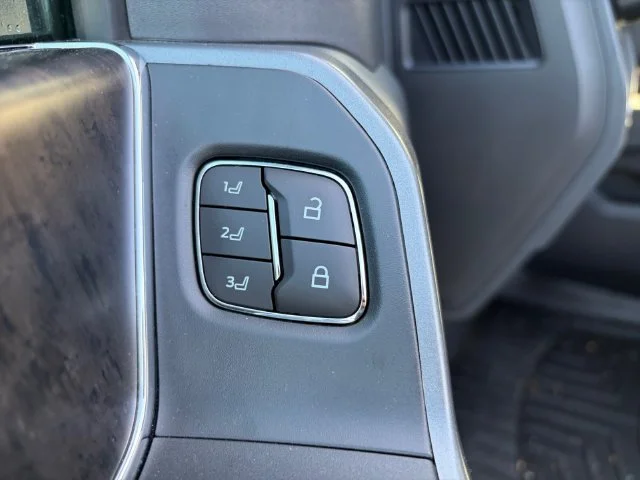 Used 2024 White Ford Lariat image 27