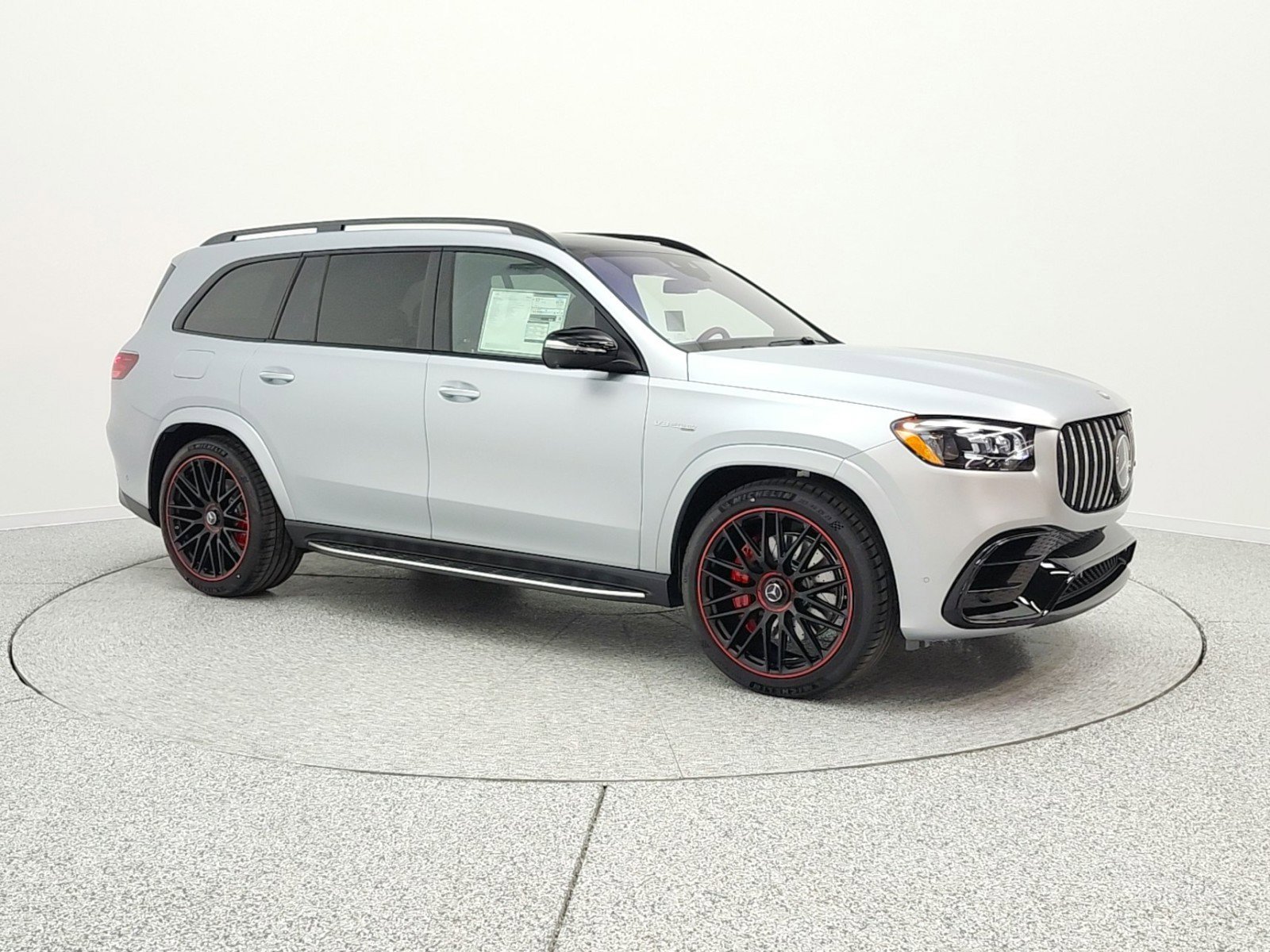 New 2026 MANUFAKTUR Signature Cirrus Silver Magno Mercedes-Benz AMG® GLS 63 4MATIC+ SUV image 23
