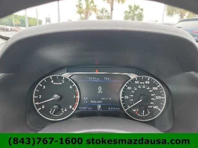 Used 2023 Gray Nissan 2.5 SV image 2