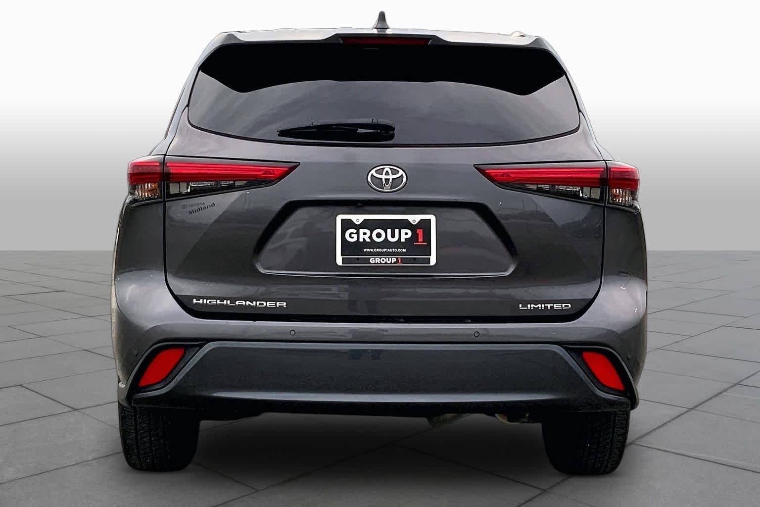 Used 2020 Magnetic Gray Metallic Toyota Limited image 5