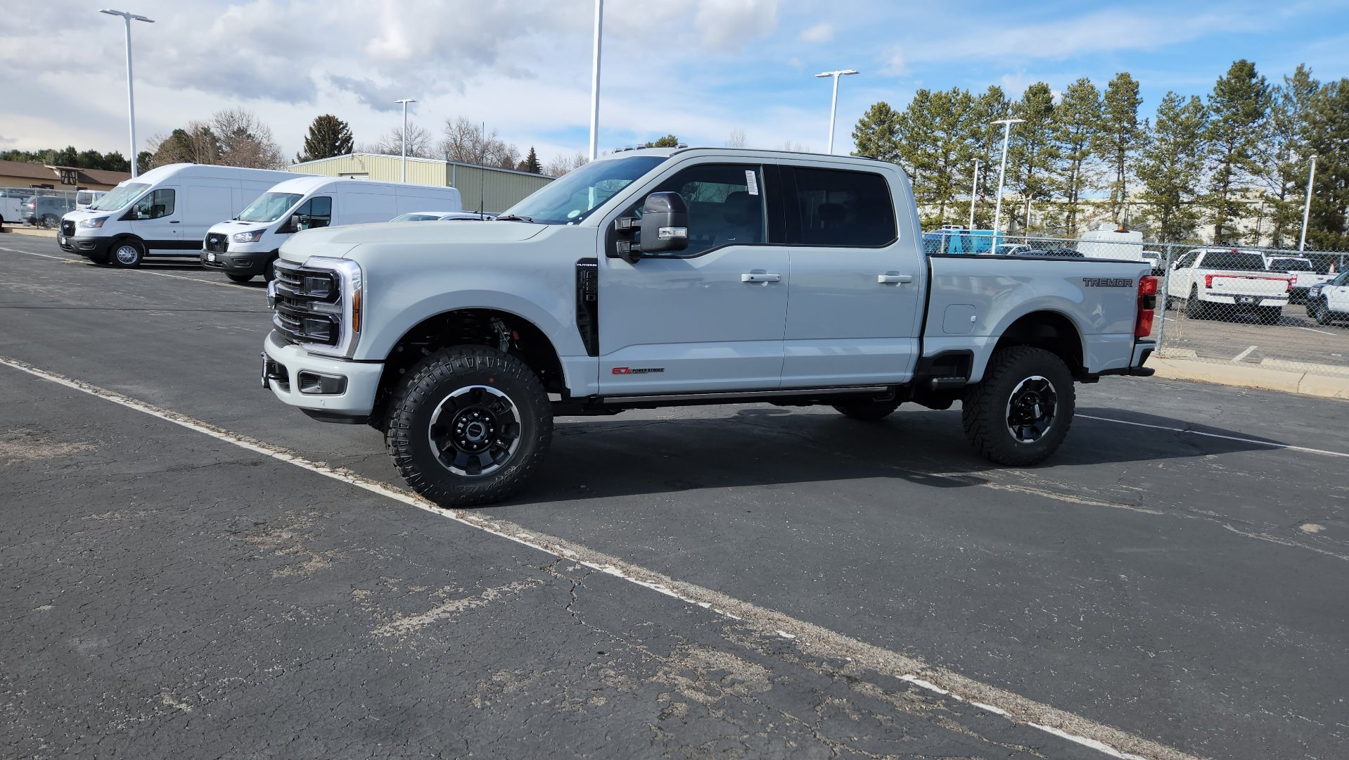 New 2026 Avalanche Ford Platinum image 5