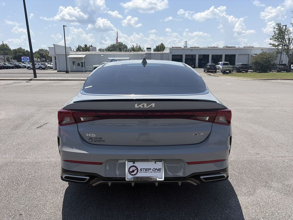 Used 2024 Wolf Gray Kia GT-Line image 6