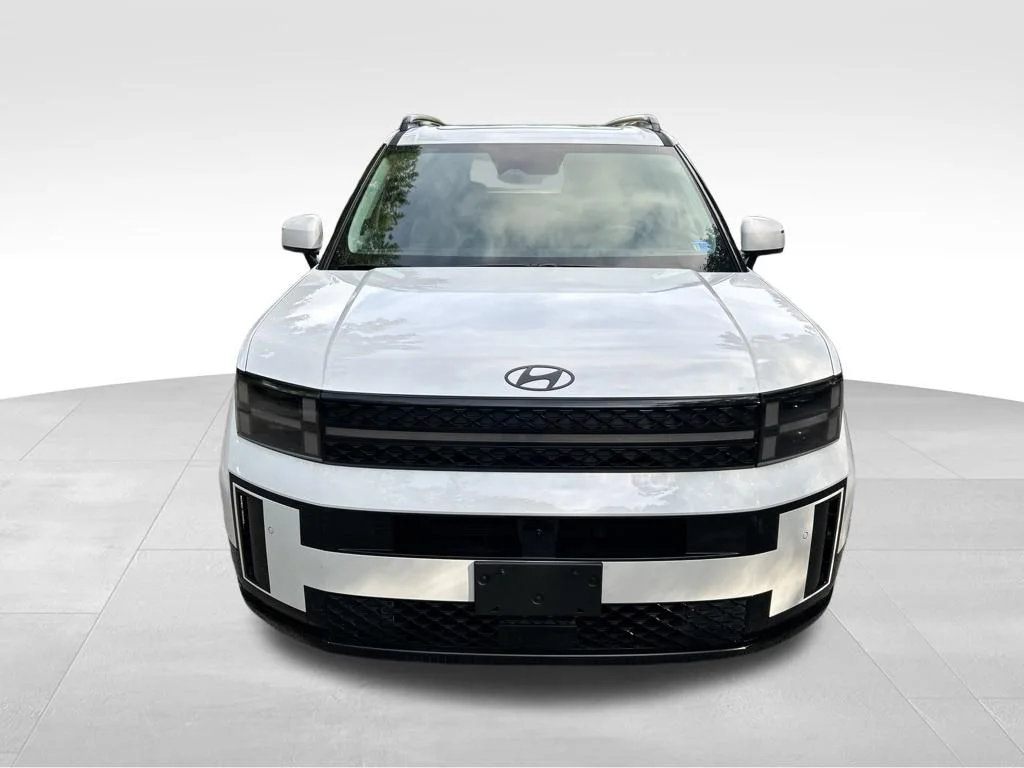 Used 2026 White Hyundai Calligraphy image 10