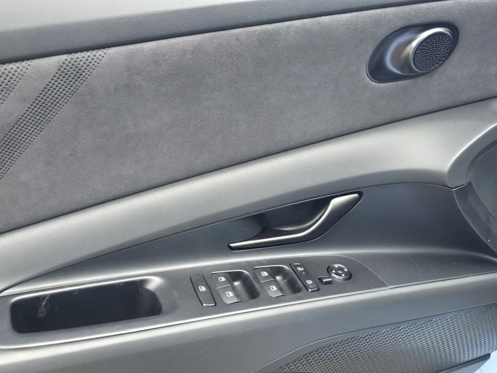 New 2026 Blue Hyundai Base image 19