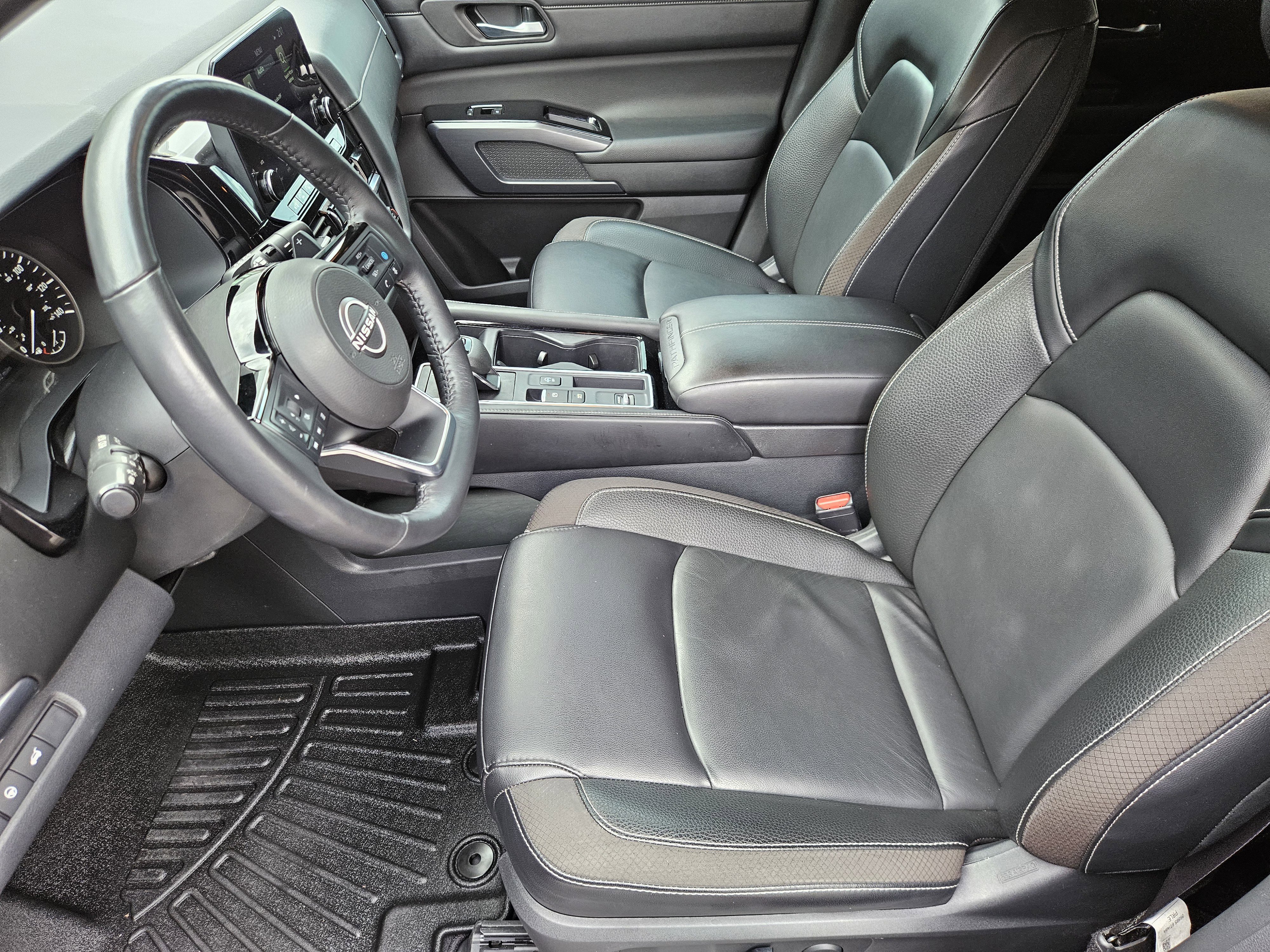 Certified Used 2023 Scarlet Ember Tintcoat Nissan SL image 14