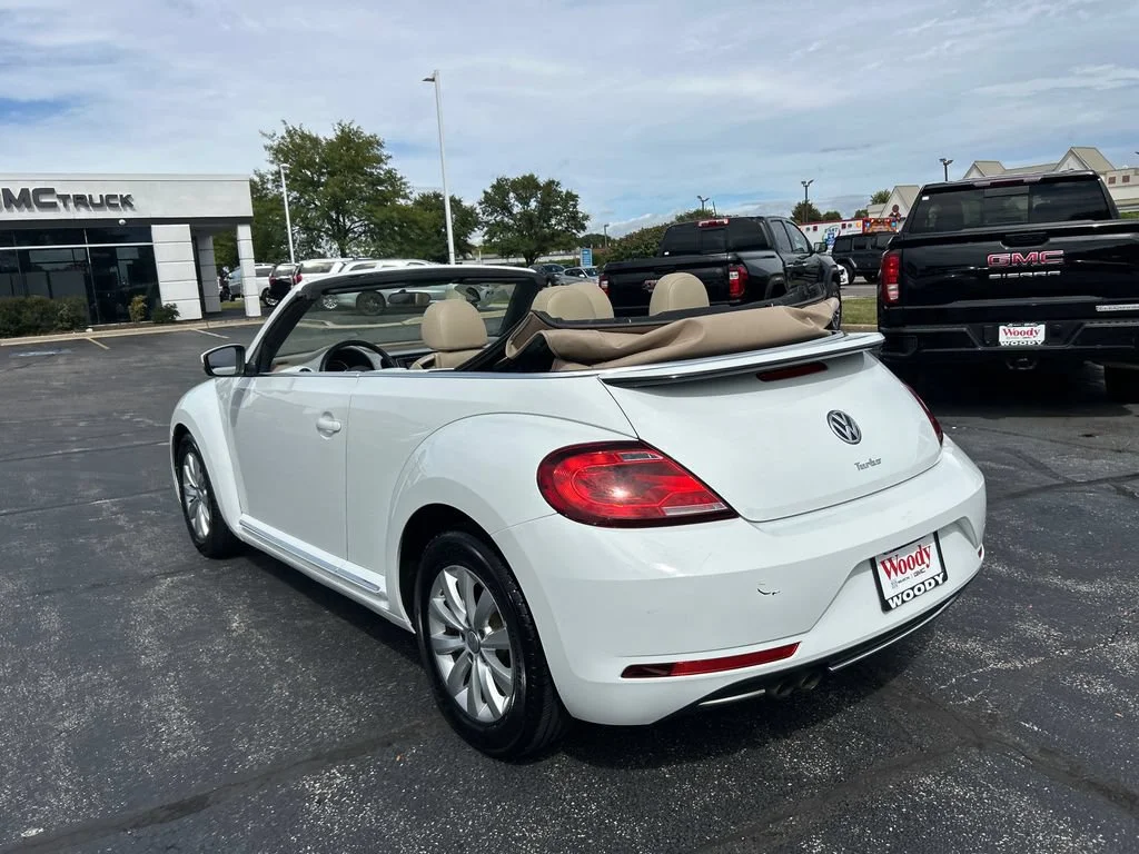 2019 Volkswagen Beetle S - Photo 9