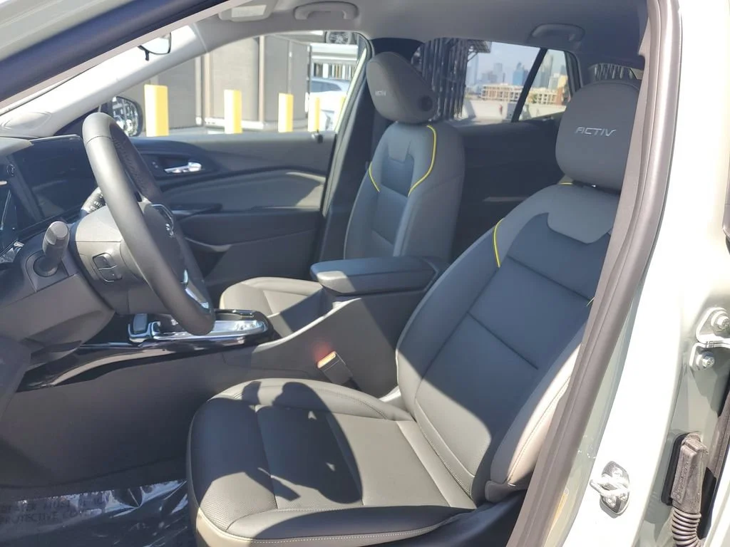 2026 Chevrolet Trax Activ - Photo 18