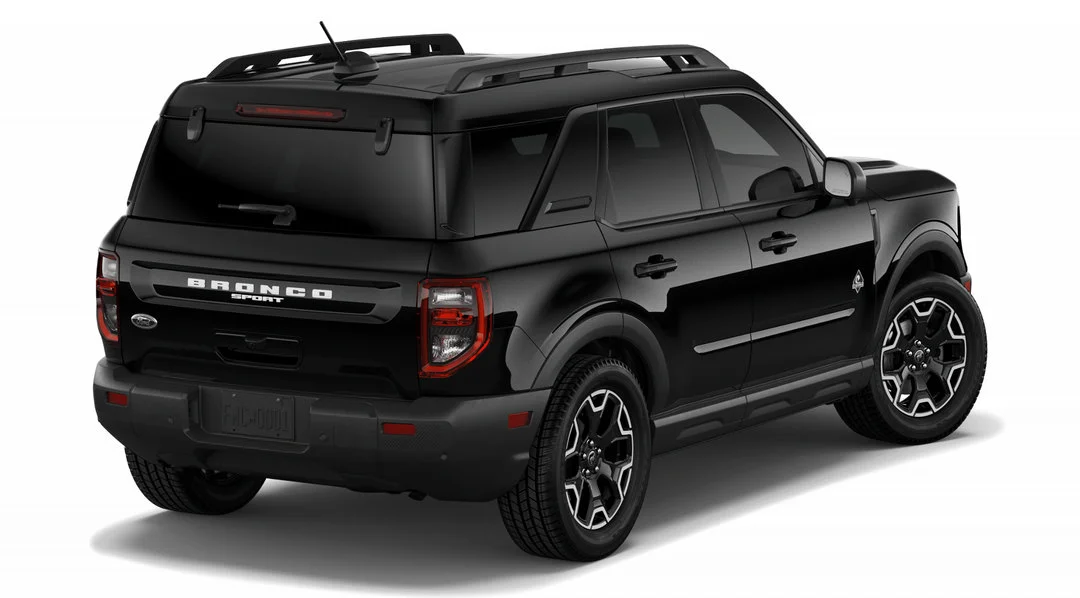 New 2026 SHADOW BLACK Ford Outer Banks image 3