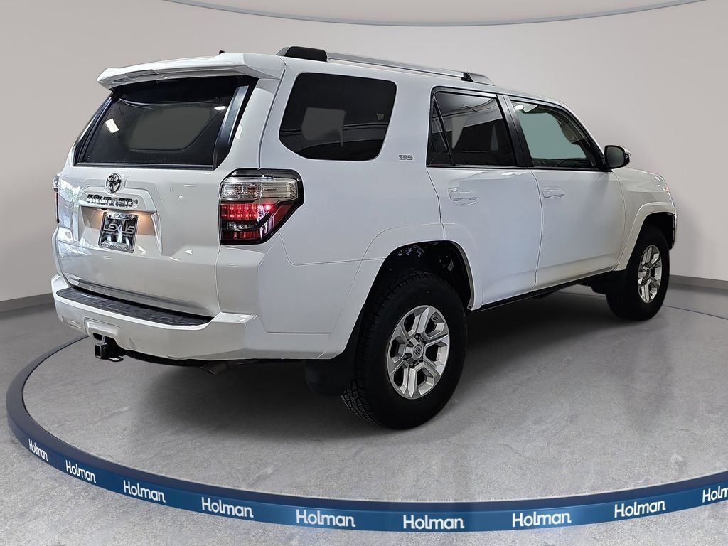 Used 2019 White Toyota SR5 Premium image 6