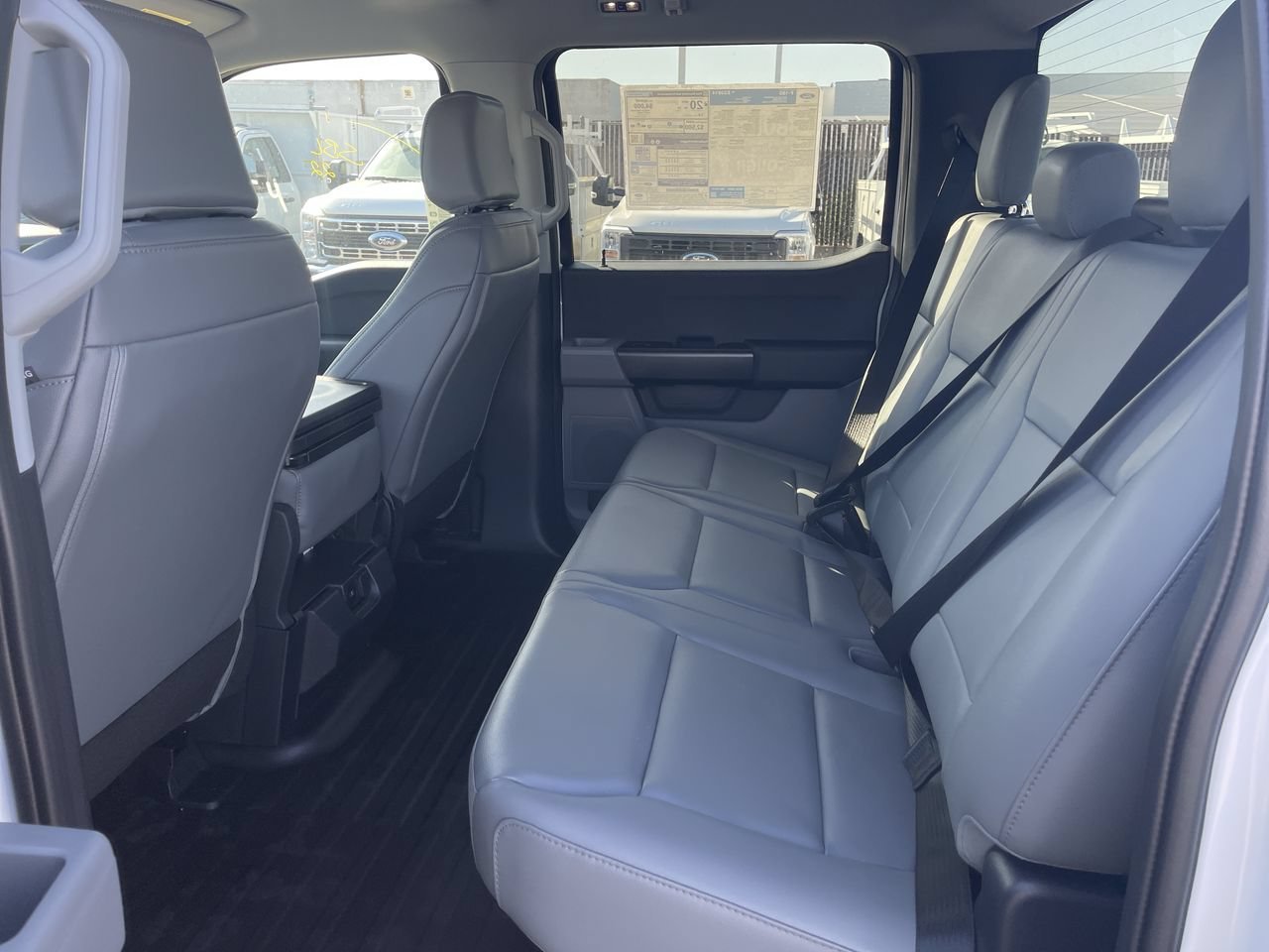 New 2026 Oxford White Ford XL image 18