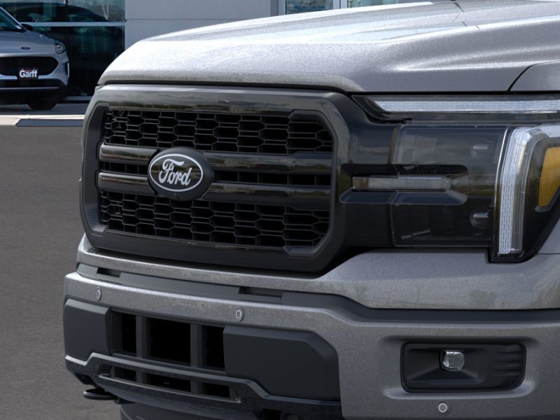 New 2026 Carbonized Gray Metallic Ford LARIAT image 18