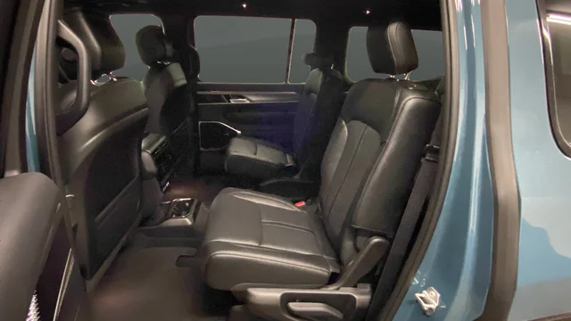 New 2026 Steel Blue Exterior Paint Jeep Limited Altitude image 23