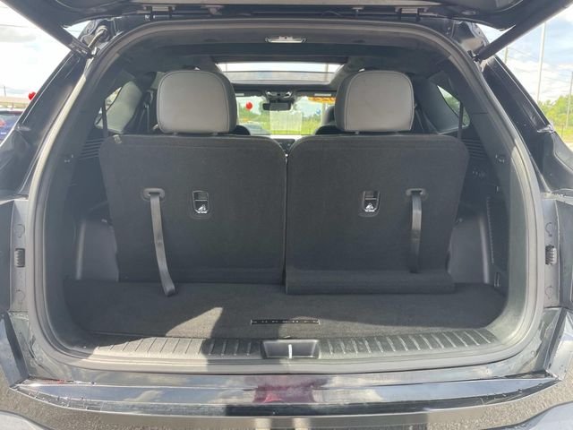 Used 2024 Black Kia X-Line SX Prestige image 8