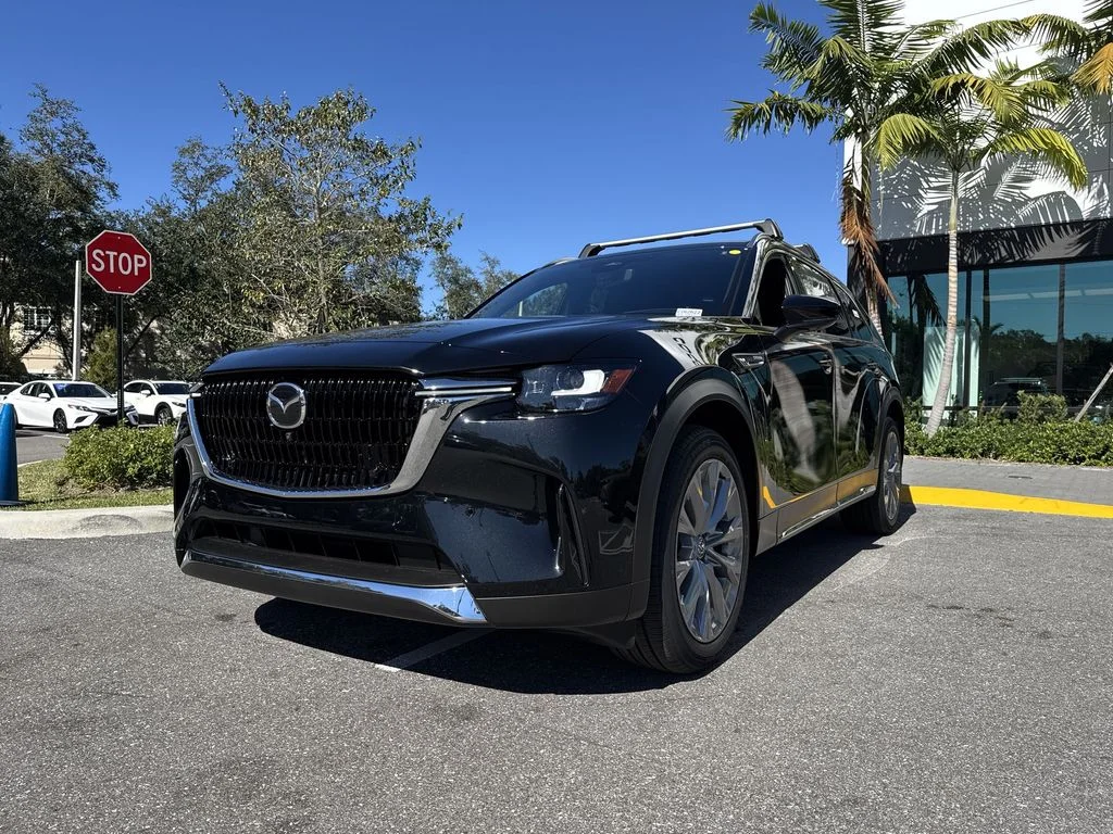 2026 Mazda CX-90 Premium Plus Package - Photo 31