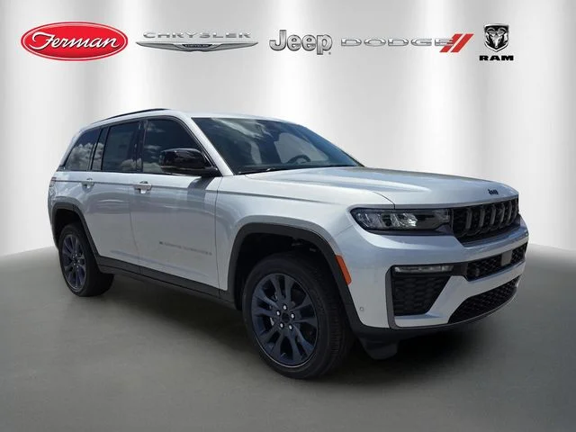 New 2026 Silver Zynith Exterior Paint Jeep 85th Anniversary Edition image 1