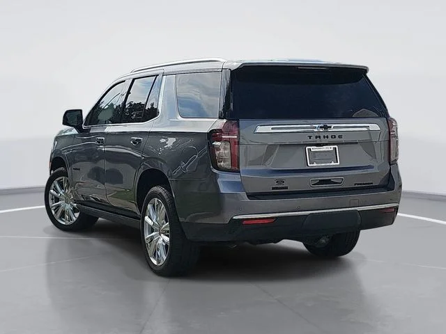 Used 2021 Gray Chevrolet Premier image 3