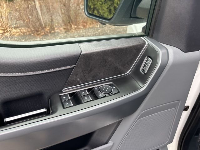 Used 2024 White Ford XLT image 18