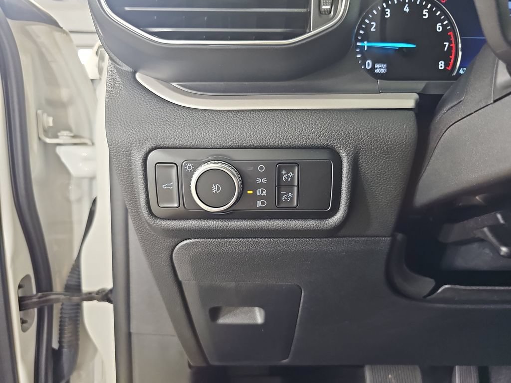 Used 2023 White Ford XLT image 32