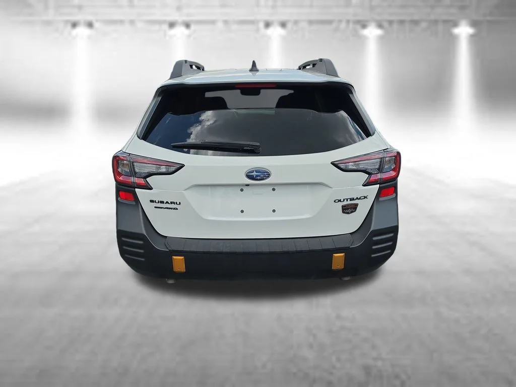 Used 2025 White Subaru Wilderness image 6