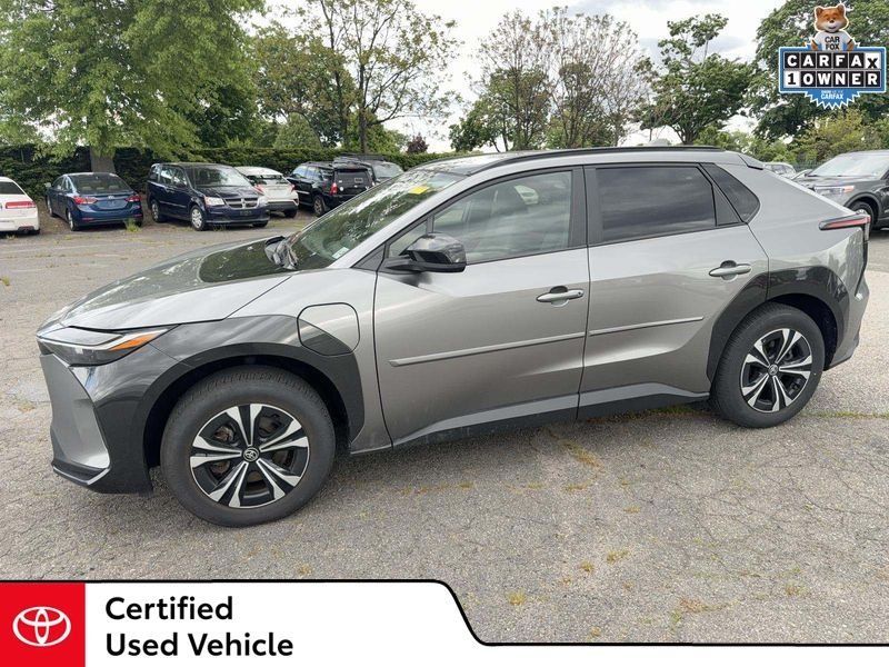 2023 Toyota bZ4X XLE AWD's photo