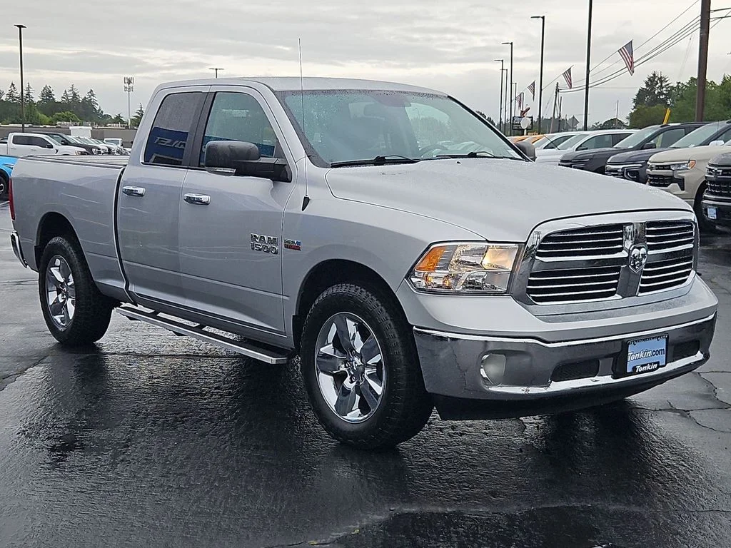 Used 2016 Bright Silver Clearcoat Metallic Ram Big Horn image 8