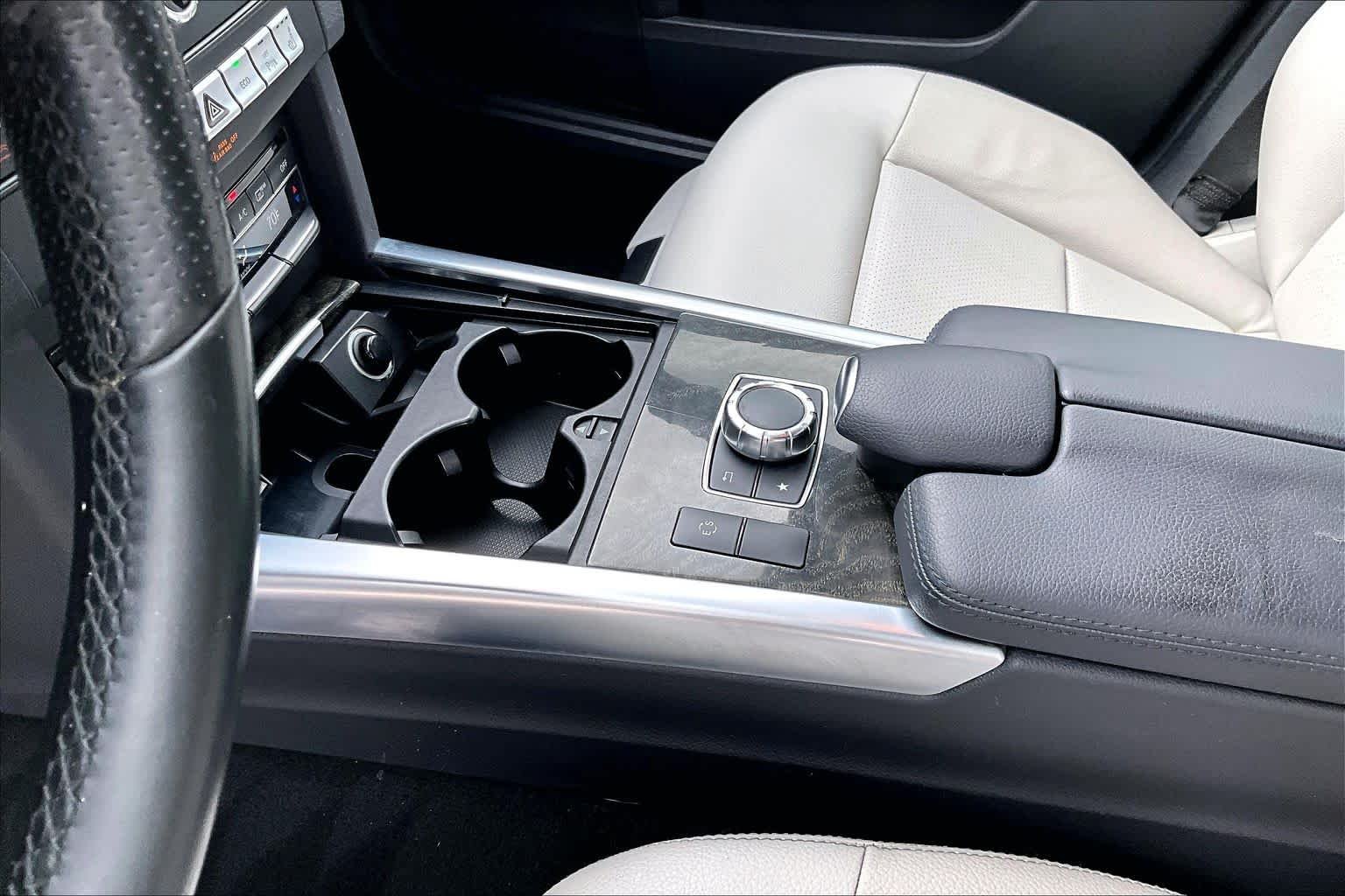 Used 2016 Iridium Silver Metallic Mercedes-Benz E 350 Sport image 15