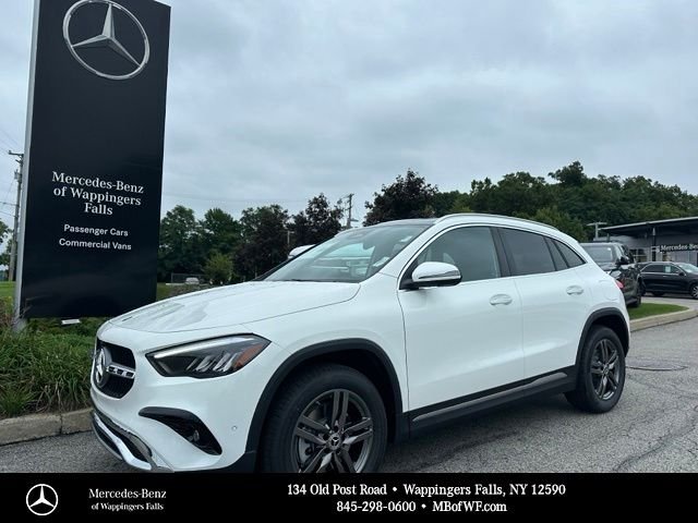 New Mercedes-Benz AMG GT | Mercedes-Benz of Wappingers Falls near