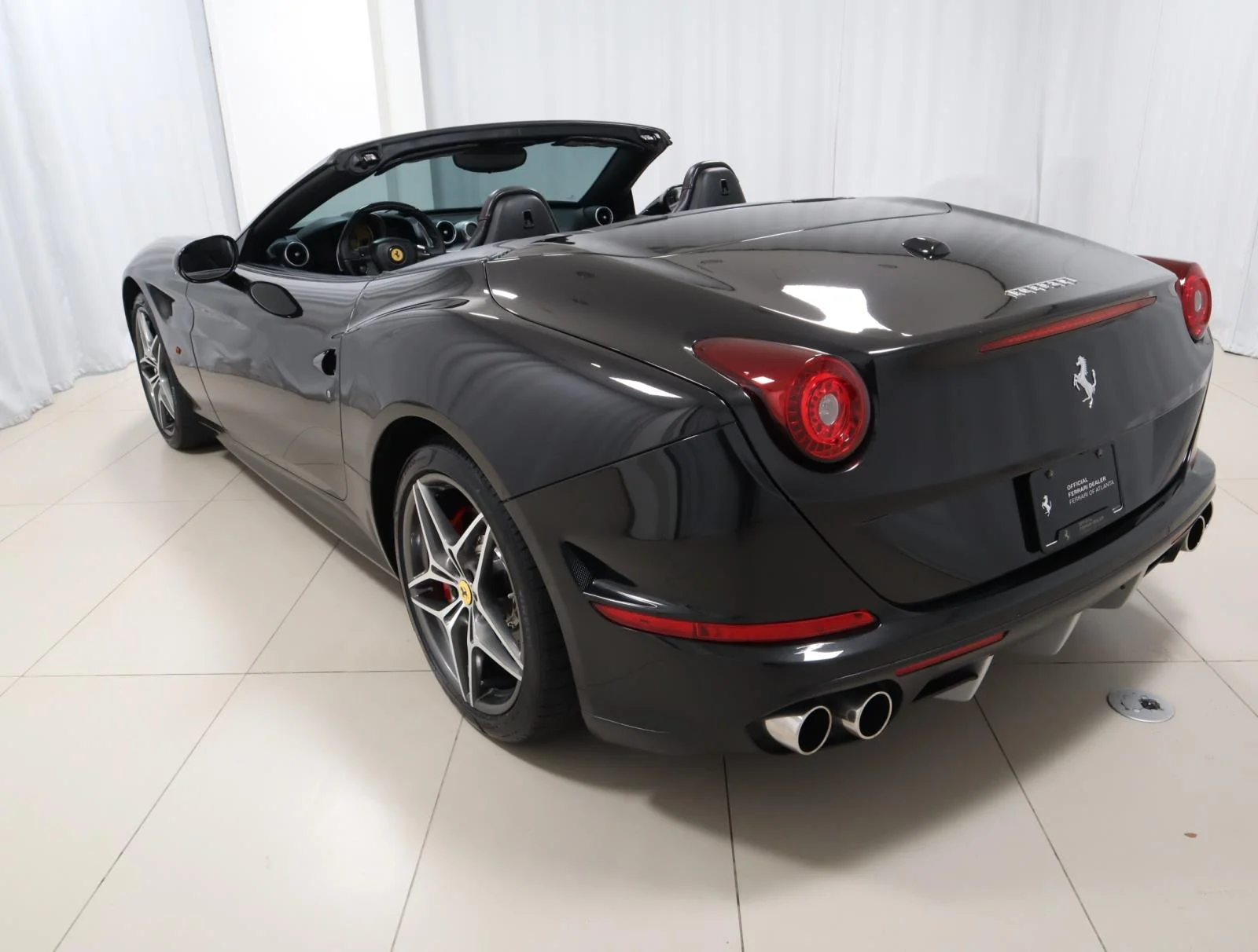 Used 2016 Nero Daytona Metallic Ferrari T 2dr Conv image 14