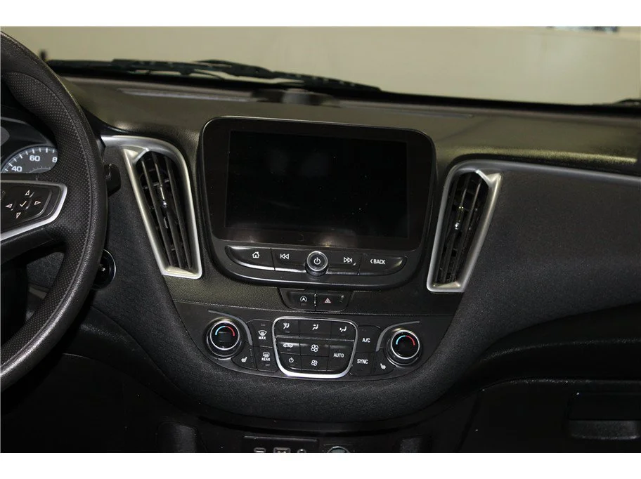 Used 2022 Dark Ash Metallic Chevrolet LT image 15