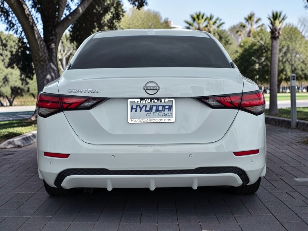 2025 Nissan Sentra SV - Photo 6