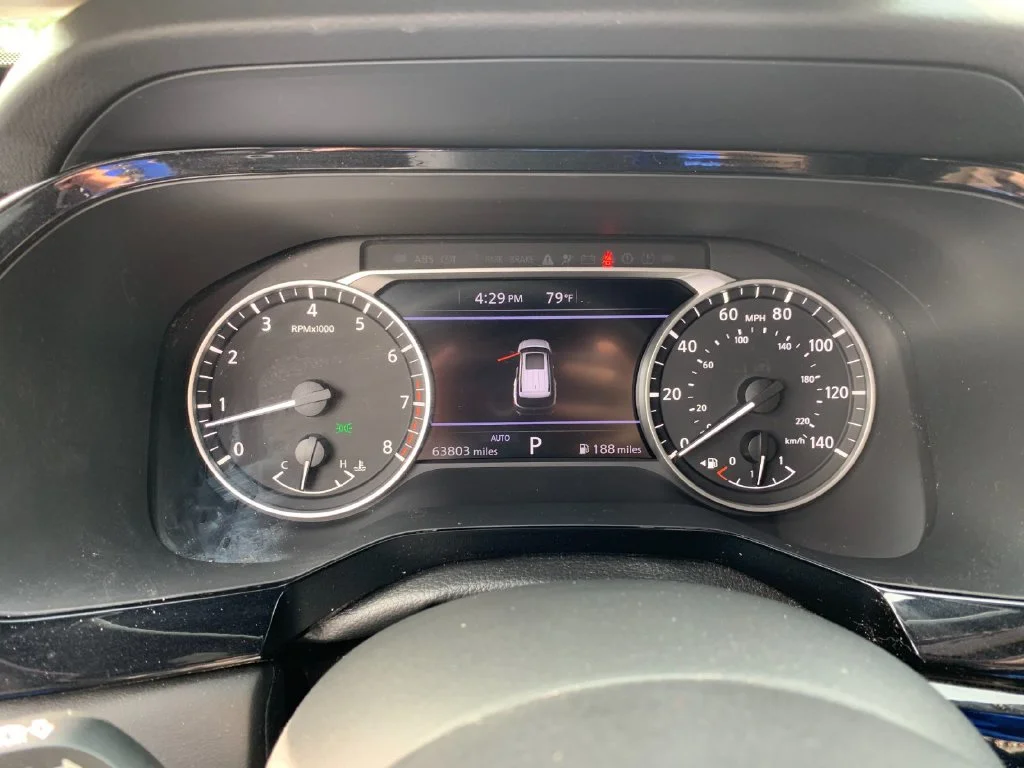 Used 2024  Nissan Rock Creek image 30