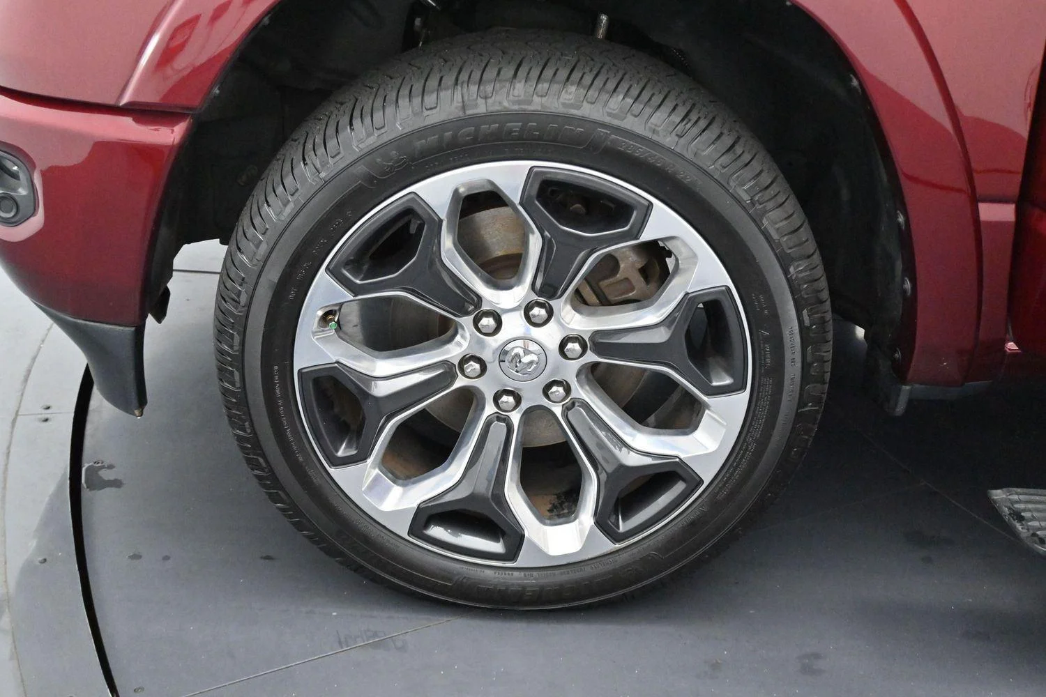 Used 2020 Delmonico Red Pearlcoat Ram Limited image 38