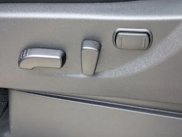 Used 2025 Gray Nissan SL image 21