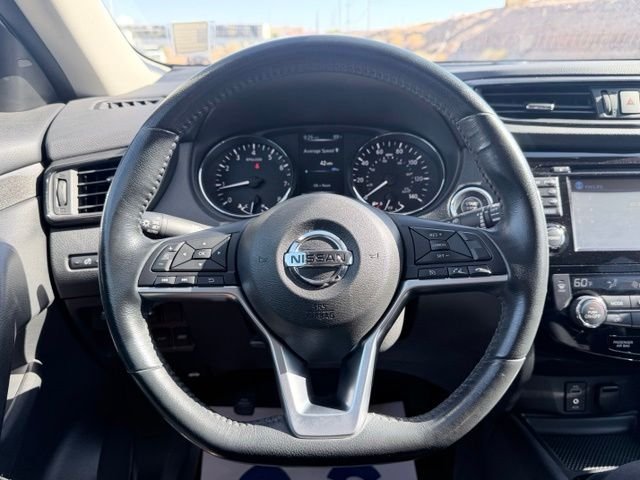 2017 Nissan Rogue SV - Photo 9